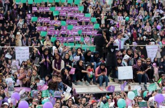 همایش انتخاباتی حسن روحانی در مشهد 