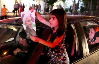 جشن هواداران روحانی در نقاط مختلف ایران
