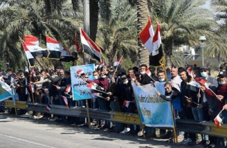 سیمای پاپ فرانسیس در عراق 