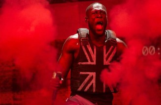بزرگترین جشنواره موسیقی بریتانیا در گلاستنبری