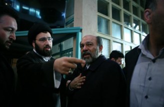  مراسم تشییع سید صادق طباطبایی از حسینیه جماران