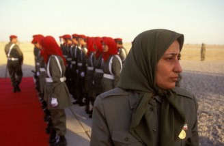 پادگان‌ اشرف| رقص ِ منافقین با ادوات نظامی عراقی ها