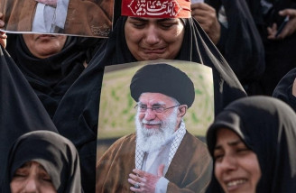 مراسم وداع با رهبر شهید