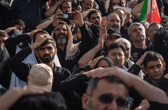 مراسم وداع با رهبر شهید
