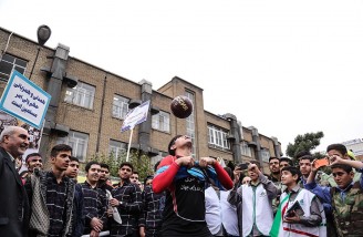 راهپیمایی ۱۳ آبان در تهران