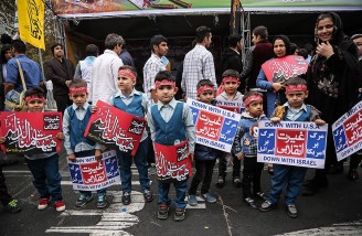 راهپیمایی ۱۳ آبان در تهران
