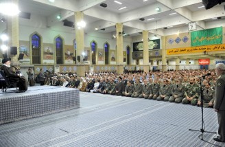 دیدار فرماندهان و کارکنان ارتش با رهبر انقلاب 