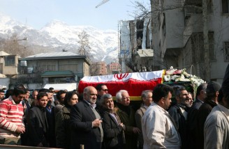  مراسم تشییع سید صادق طباطبایی از حسینیه جماران