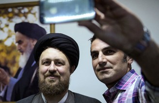 دیدار هنرمندان با سید حسن خمینی