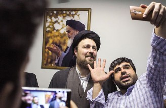 دیدار هنرمندان با سید حسن خمینی