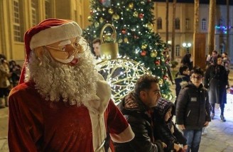 همراه با ارامنه جلفای اصفهان در شادمانی کریسمس