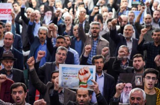 راهپیمایی نمازگزاران ارومیه در حمایت از بیانیه شورای عالی امنیت