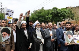 راهپیمایی نمازگزاران شهرکرد در حمایت از بیانیه شورای عالی امنیت