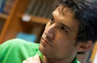 فرهاد میثمی در زندان رجایی شهر به کرونا مبتلا شد