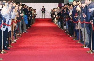 فرش قرمز جشنواره فیلم فجر بازنمایی از الگوی غرب بود