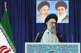دشمنان با مذاکره به دنبال تضعیف انقلاب هستند