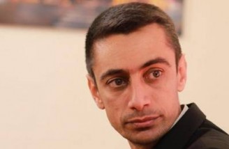 مهدی حاجتی به یک سال حبس و دو سال تبعید محکوم شد