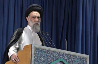 تنگه هرمز عصای موسی انقلاب است