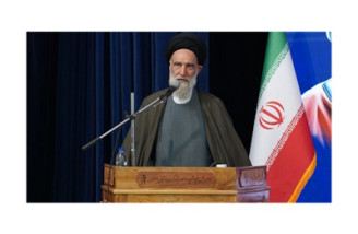  احمد محمودی