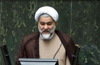 تابلوی دفتر حسن نوروزی به آتش کشیده شد