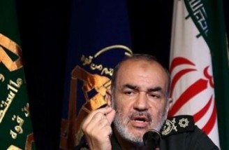 با پرواز موشک های ایران پیکره دشمن می لرزد
