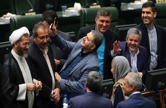 احتمال بررسی گرفتن سلفی نمایندگان با موگرینی در هیئت نظارت