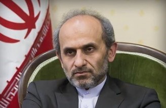 با افتخار می‌گوییم تریبون نظامیم