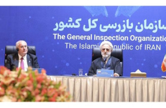 باید به فکر نجات بشریت باشیم