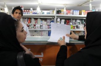 حدود ۱۸۰ قلم دارو در ایران کمیاب شده است
