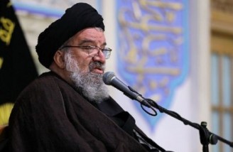 دموکراسی غربی مردم را جای خدا می‌نشاند و این شرک‌آلود است
