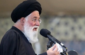 امام جمعه پدر همه مردم است اما هیچ فرزندی به پدر توهین نمی کند