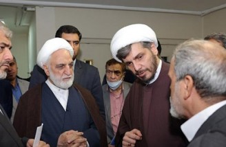 قضات تحت‌تأثیر فشارهای بیرونی قرار نگیرند