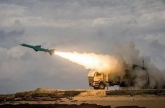 ایران از 10 سامانه دفاعی ارتقا یافته موشکی رونمایی کرد