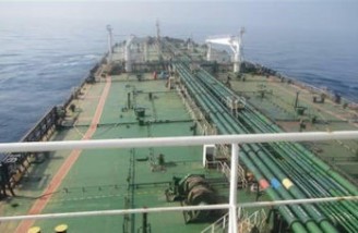 آمریکا ۱۲۵ کشتی و نفتکش مرتبط با ایران را تحریم کرد