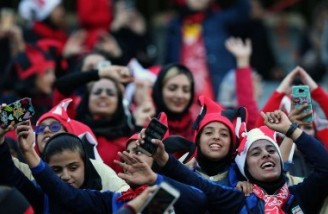 دستور فیفا برای حضور زنان ایران در ورزشگاه ها کفایت می کند