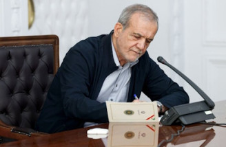 ملت راه استقلال و عزت را آگاهانه برگزیده است