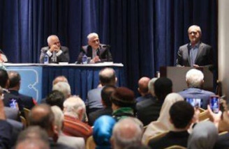 برخی در خارج حجاب را بهانه براندازی کرده‌اند