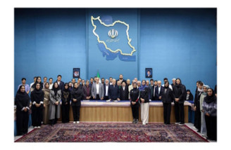 نخبه‌بودن کافی نیست