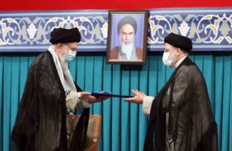 حکم ریاست جمهوری سیدابراهیم رئیسی تنفیذ شد