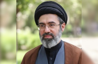 تنگه هرمز باید همچنان بسته بماند