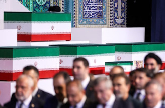 ادای احترام سران کشورها به پیکر مطهر آقای شهید ایران