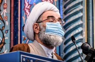 دست ملکه در خون انسان‌های زیادی آلوده شده بود