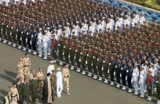 بر عهد خود مصمم و پایدار هستیم