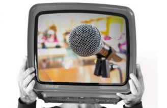 تجليل از خبرنگار حمايت از شمر نيست!