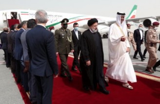 رئیس جمهور ایران با استقبال امیر قطر وارد این کشور شد