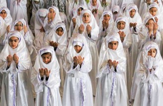 اقامه نماز و اهتمام در حجاب در تعیین شهریه‌ مدارس اثرگذار خواهد بود