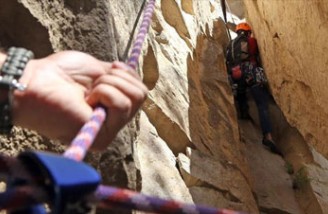 صخره نوردی زنان در کوه های استان اصفهان ممنوع شد