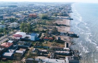 ۶۰ درصد سواحل شمال ایران در اختیار نهاد‌های حاکمیتی است