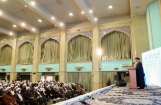در هیچ نشست و مذاکراتی از حقوق ملت کوتاه نخواهیم آمد