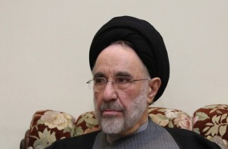 انقلاب از مسیر خود منحرف شده است